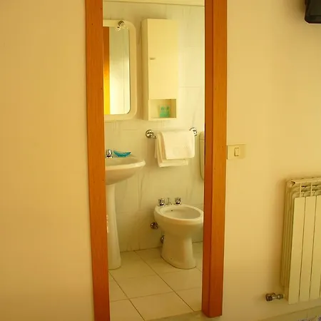 Soggiorno Al Nido 2* Varazze