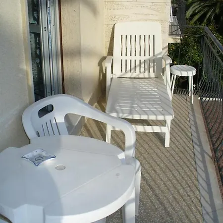Soggiorno Al Nido Pensjonat Varazze